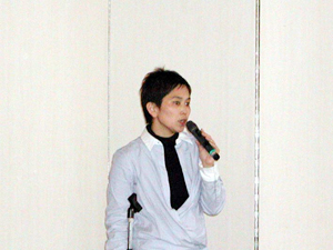 講演する戸田昌子氏